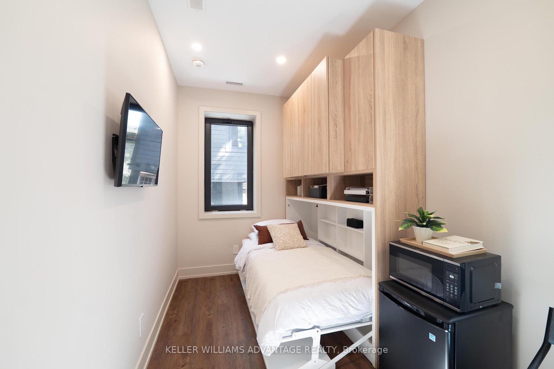 Photo 9 of Unit 2, 23 Ross Street, Toronto, Kensington-Chinatown — HOMEH