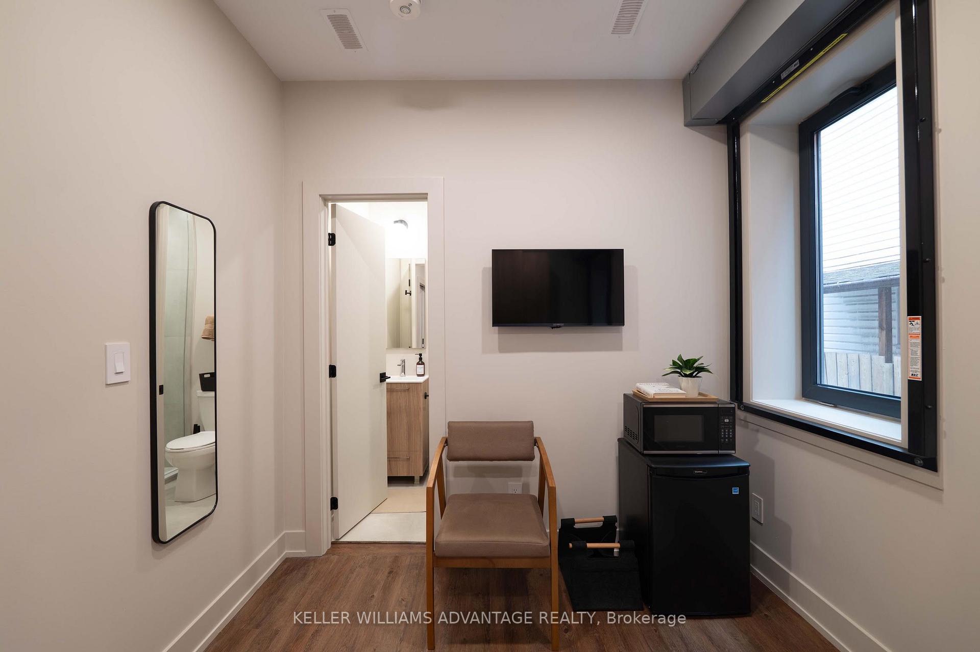 Photo 11 of Unit 2, 23 Ross Street, Toronto, Kensington-Chinatown — HOMEH
