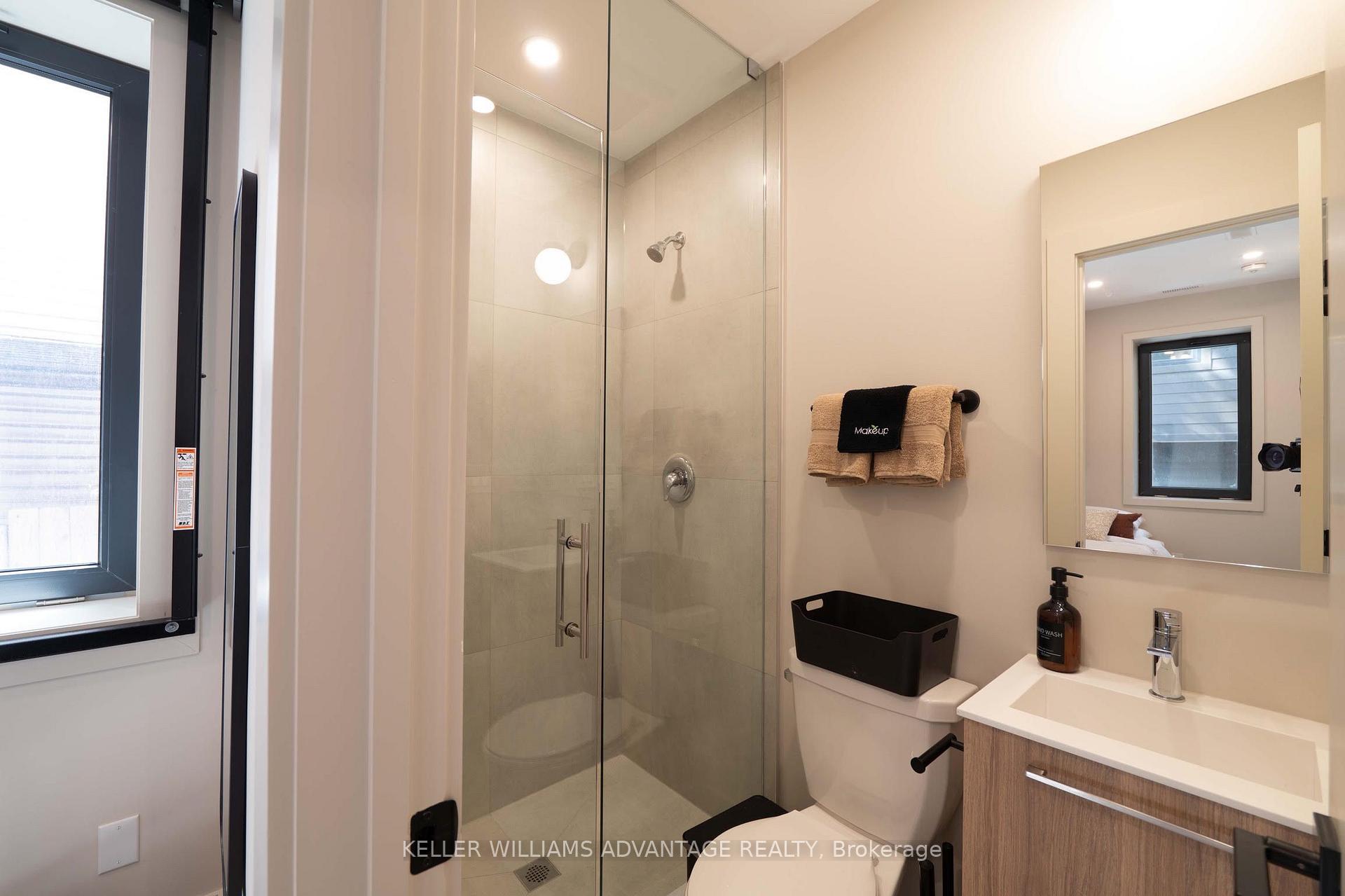 Photo 12 of Unit 2, 23 Ross Street, Toronto, Kensington-Chinatown — HOMEH