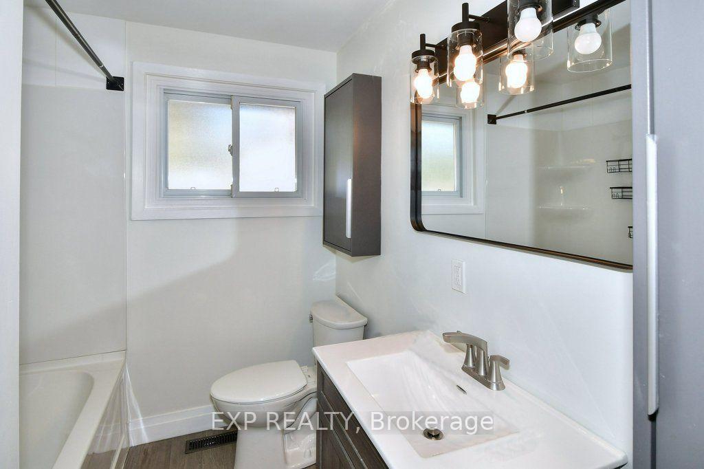 Photo 17 of 923 Northminster Avenue, Peterborough, Northcrest Ward 5 — HOMEH