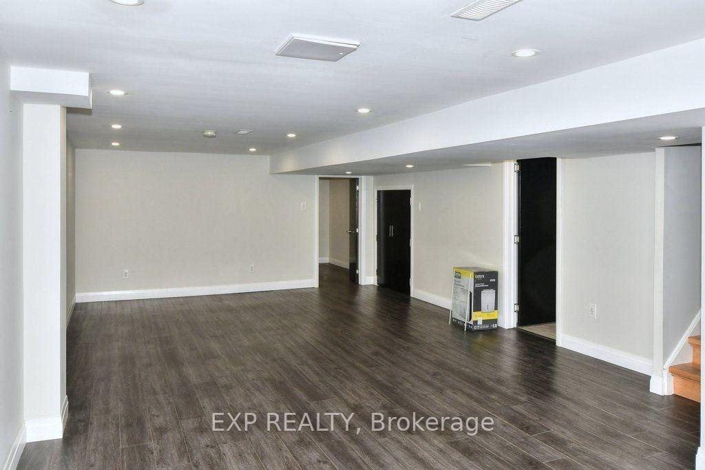 Photo 24 of 923 Northminster Avenue, Peterborough, Northcrest Ward 5 — HOMEH
