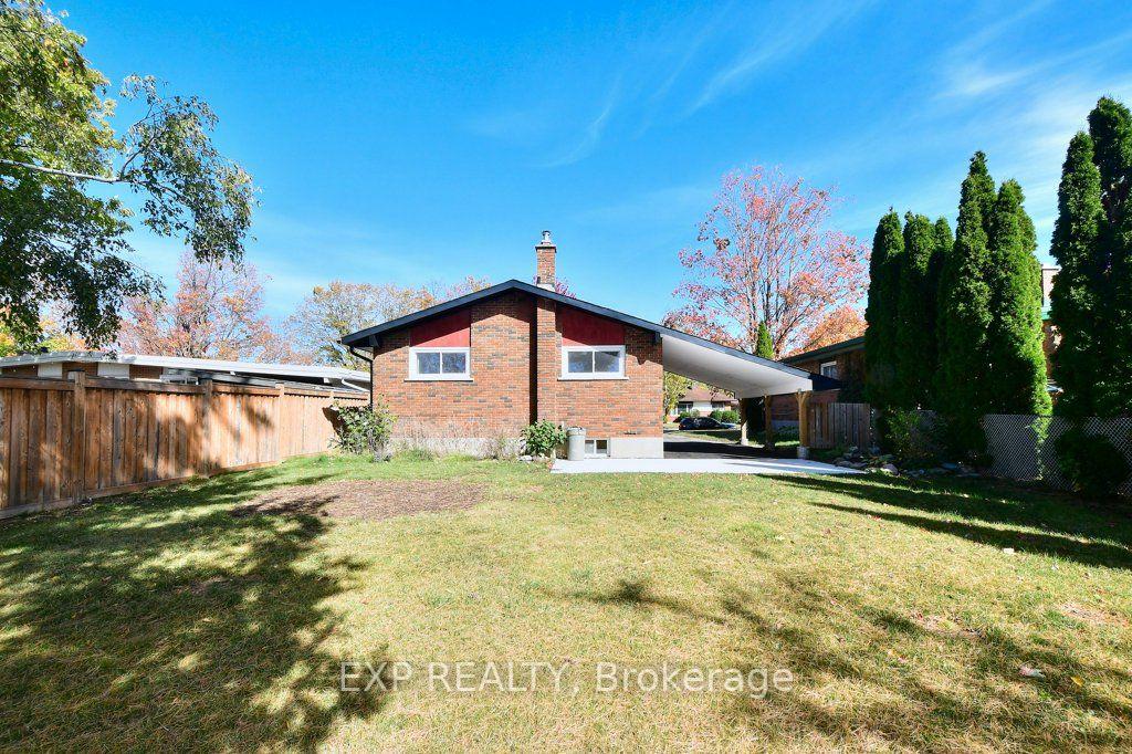 Photo 40 of 923 Northminster Avenue, Peterborough, Northcrest Ward 5 — HOMEH