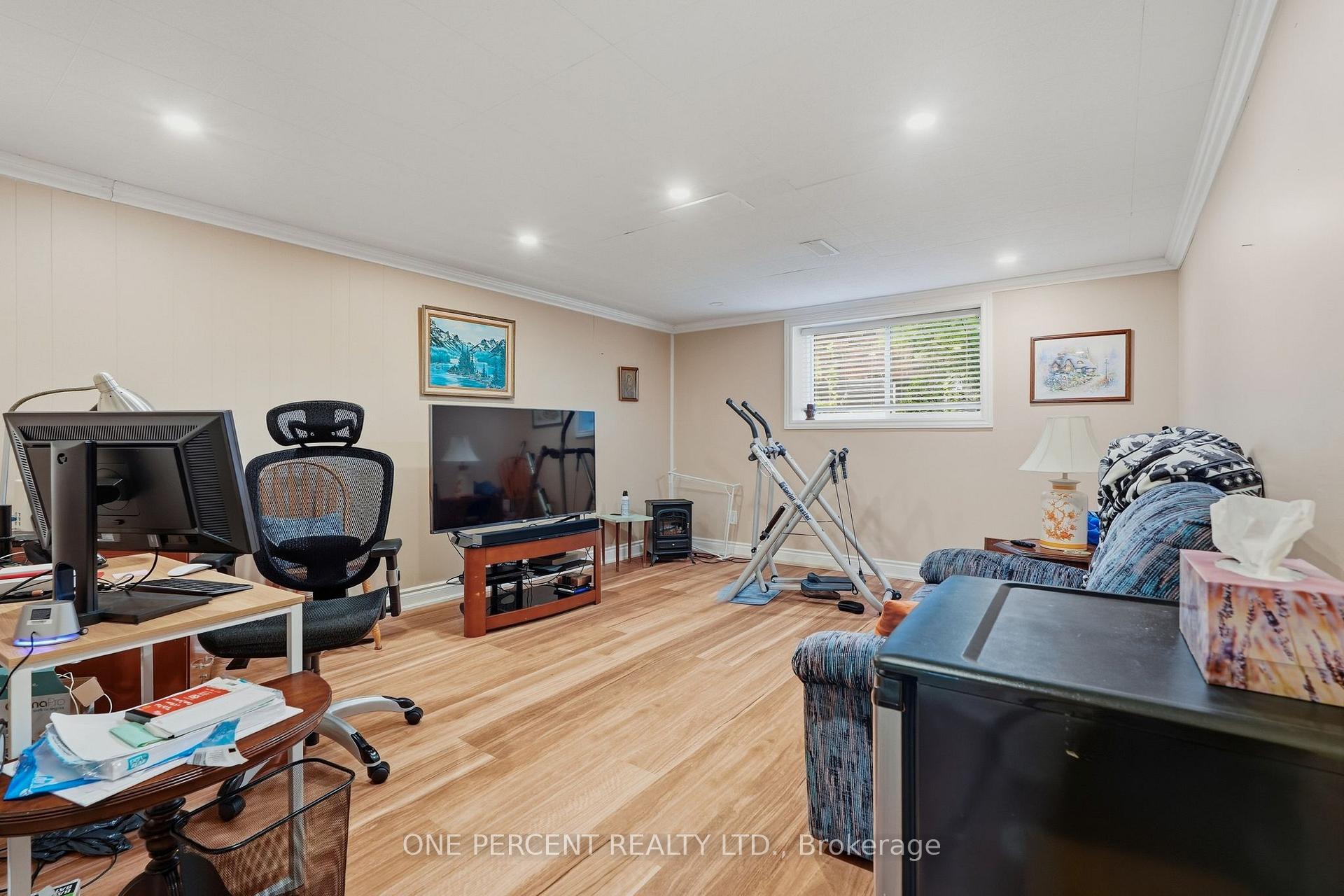 Photo 21 of 137 Terrace Drive, Hamilton, Balfour — HOMEH
