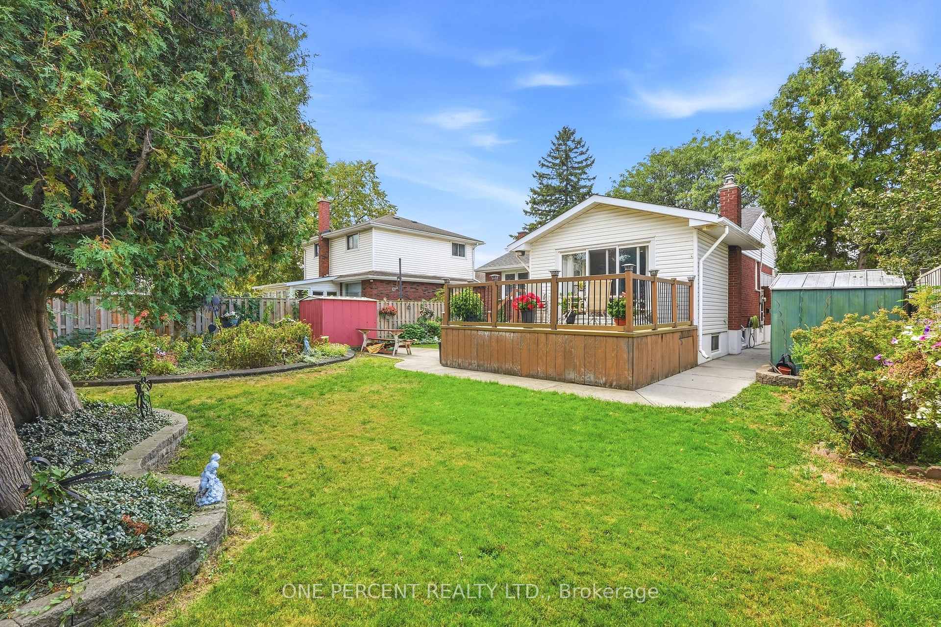 Photo 30 of 137 Terrace Drive, Hamilton, Balfour — HOMEH