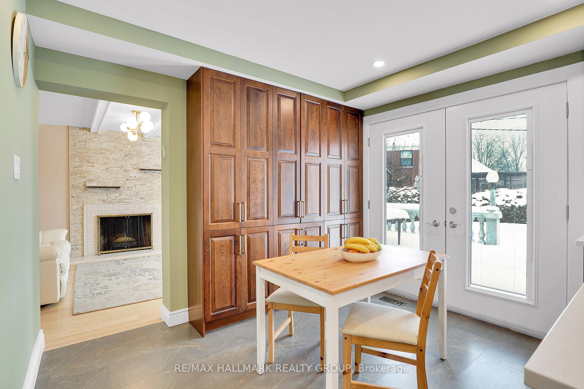 Photo 17 of 1712 Playfair Drive, Ottawa, Playfair Park — HOMEH