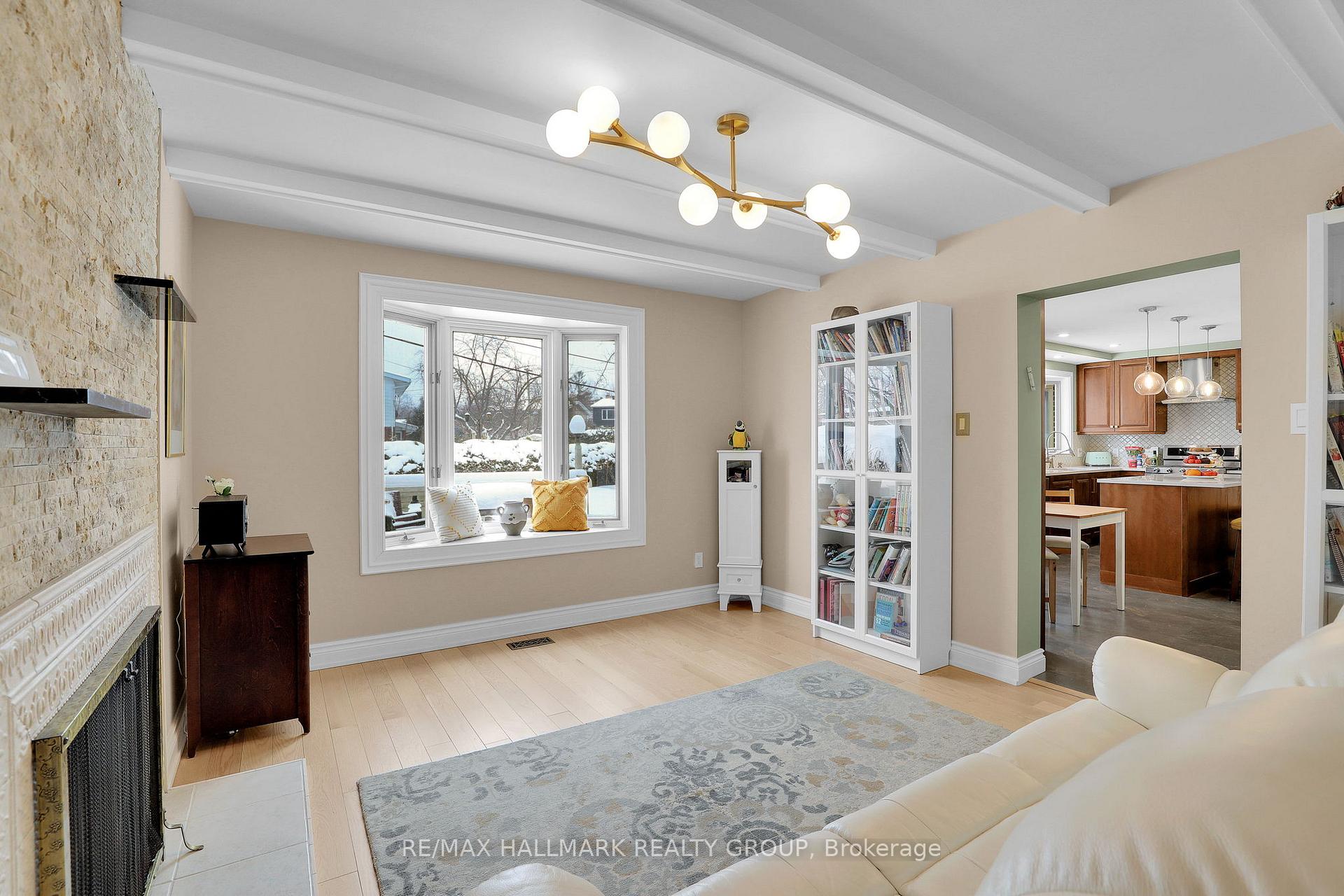 Photo 19 of 1712 Playfair Drive, Ottawa, Playfair Park — HOMEH