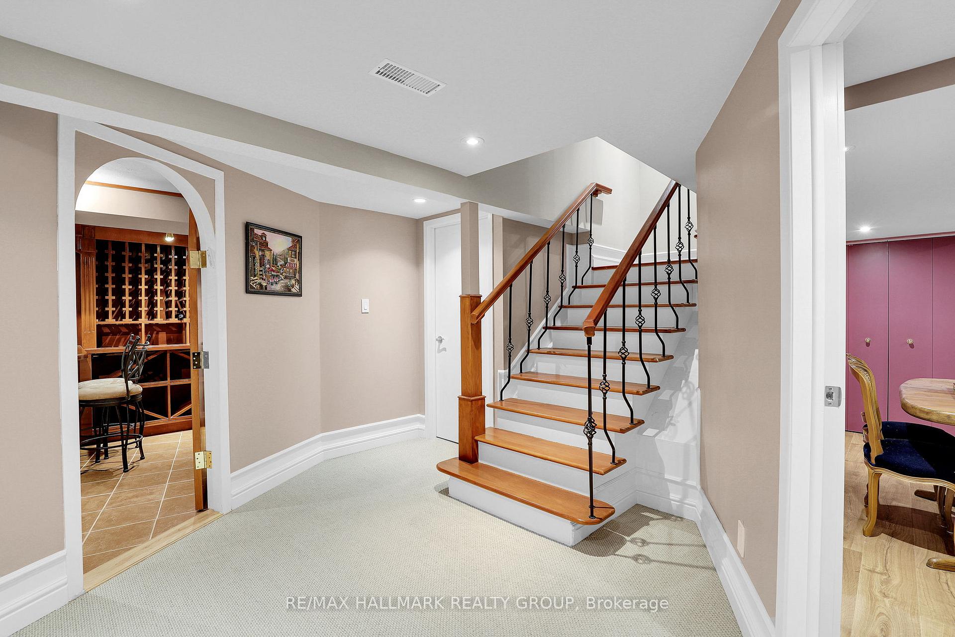Photo 34 of 1712 Playfair Drive, Ottawa, Playfair Park — HOMEH