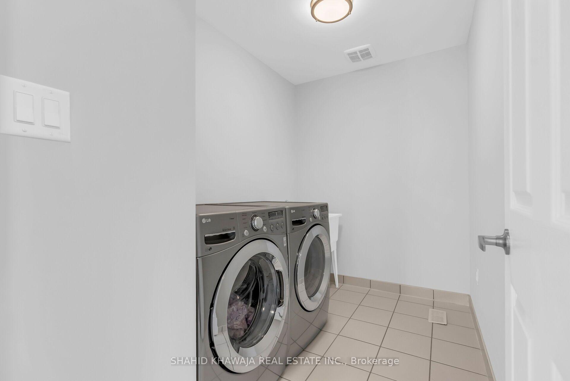 Photo 25 of 1169 Biason Circle, Milton, Willmott — HOMEH