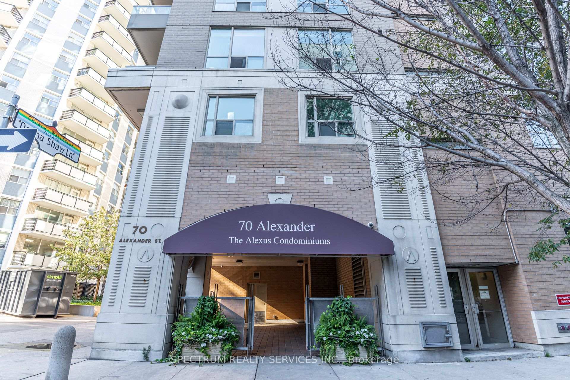 Photo 12 of 70 Alexander Street, Toronto, Church-Yonge Corridor — HOMEH