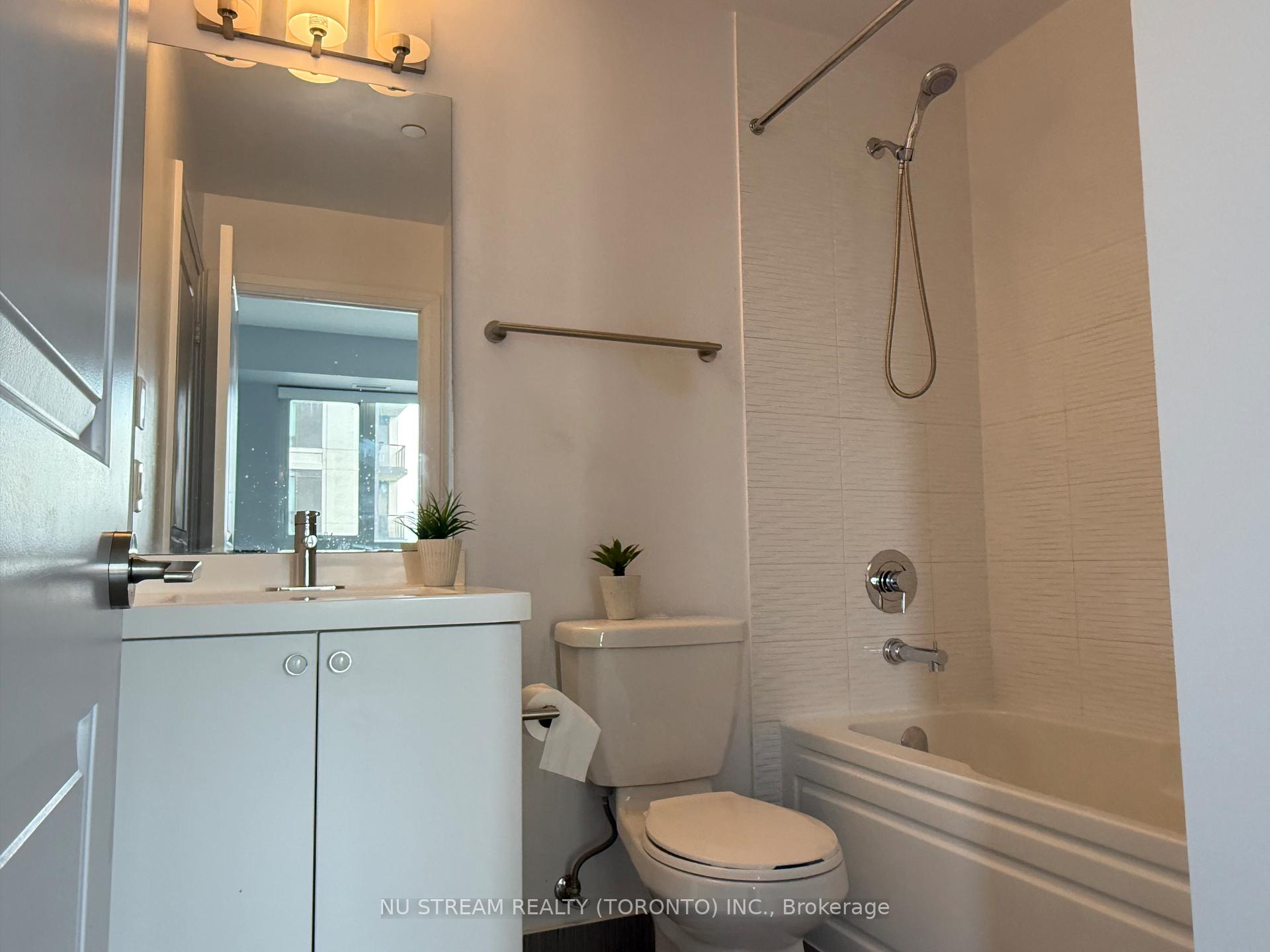 Photo 6 of Unit 905, 9560 Markham Road, Markham, Wismer — HOMEH