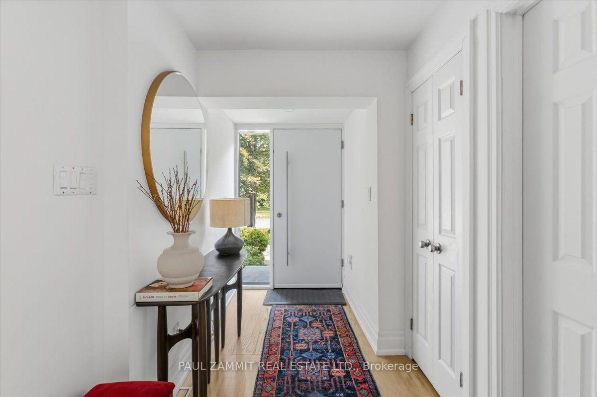 Photo 5 of 50 Breckonwood Crescent, Markham, Aileen-Willowbrook — HOMEH