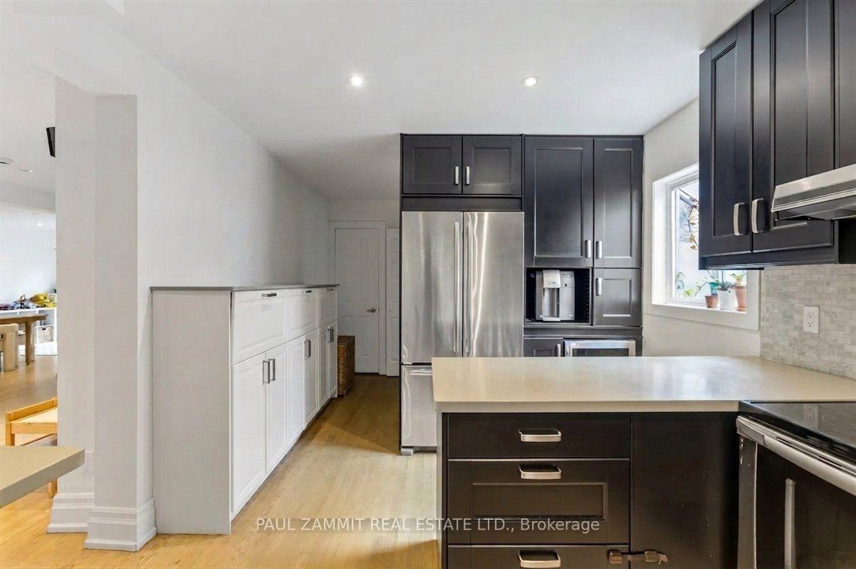Photo 18 of 50 Breckonwood Crescent, Markham, Aileen-Willowbrook — HOMEH