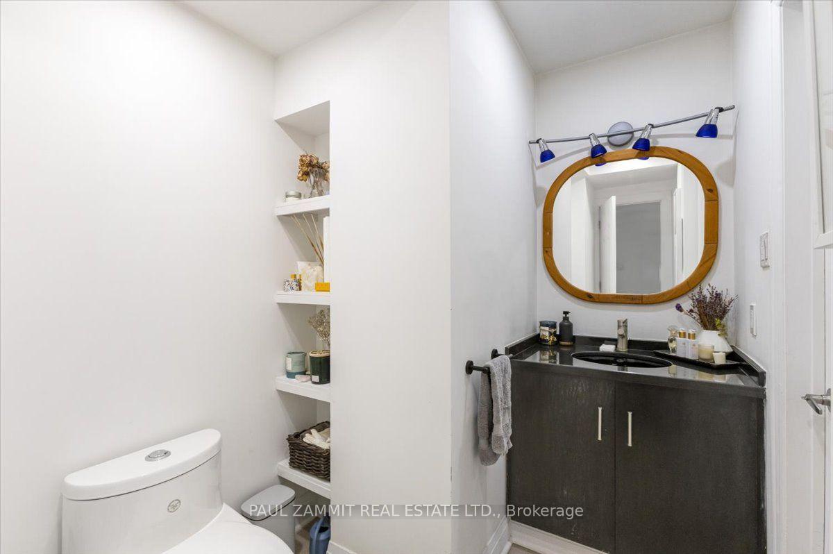 Photo 38 of 50 Breckonwood Crescent, Markham, Aileen-Willowbrook — HOMEH