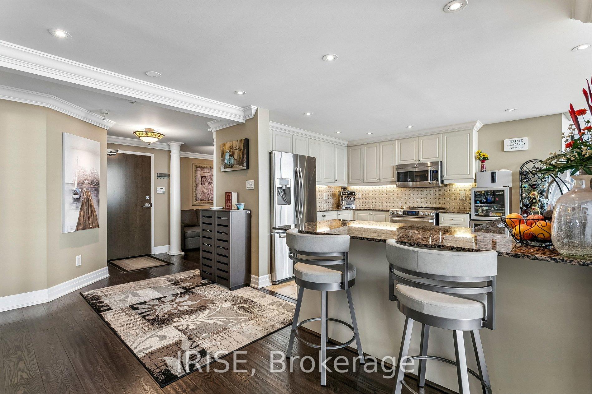 Photo 6 of Unit PH01, 9 George Street, Brampton, Downtown Brampton — HOMEH