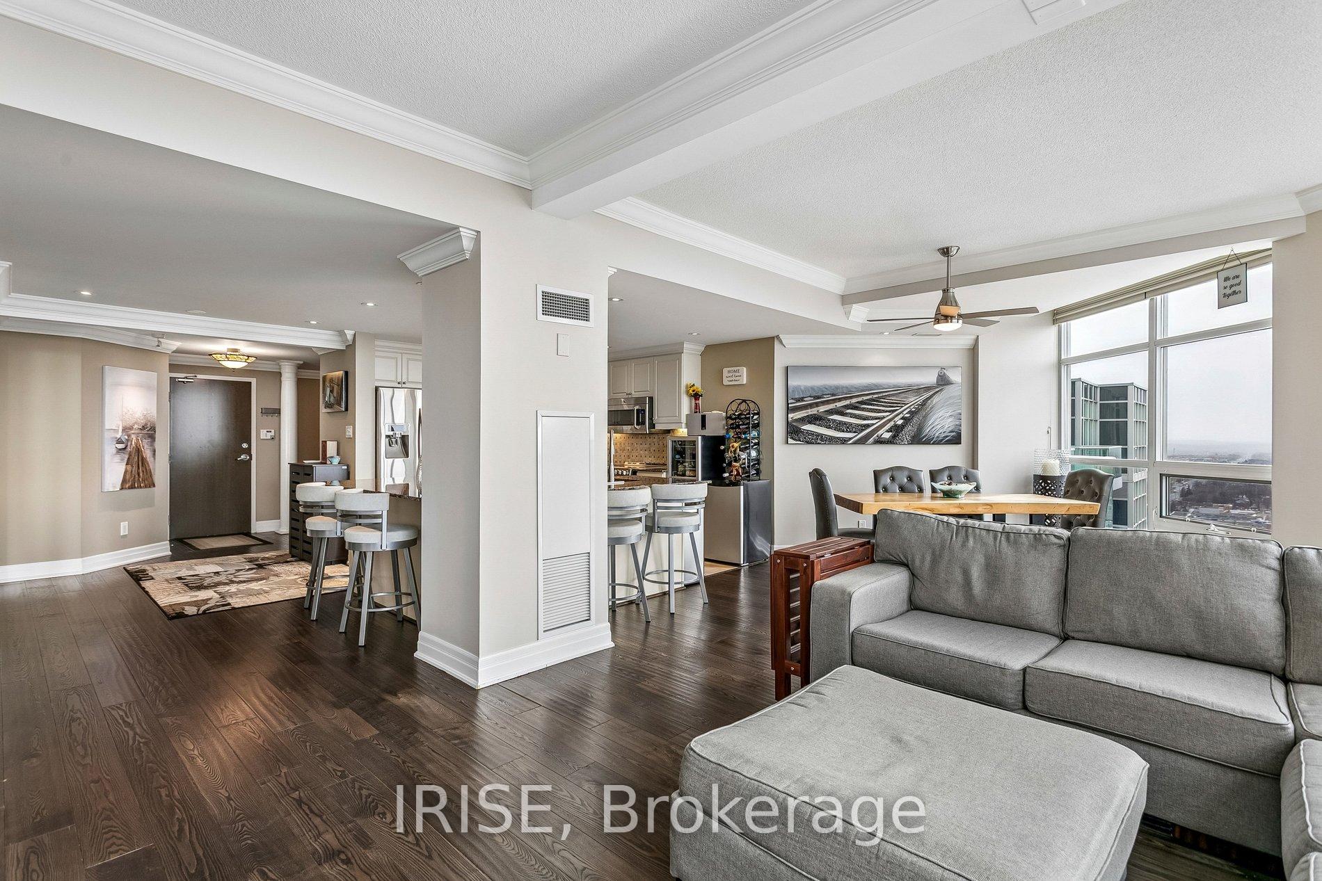Photo 8 of Unit PH01, 9 George Street, Brampton, Downtown Brampton — HOMEH