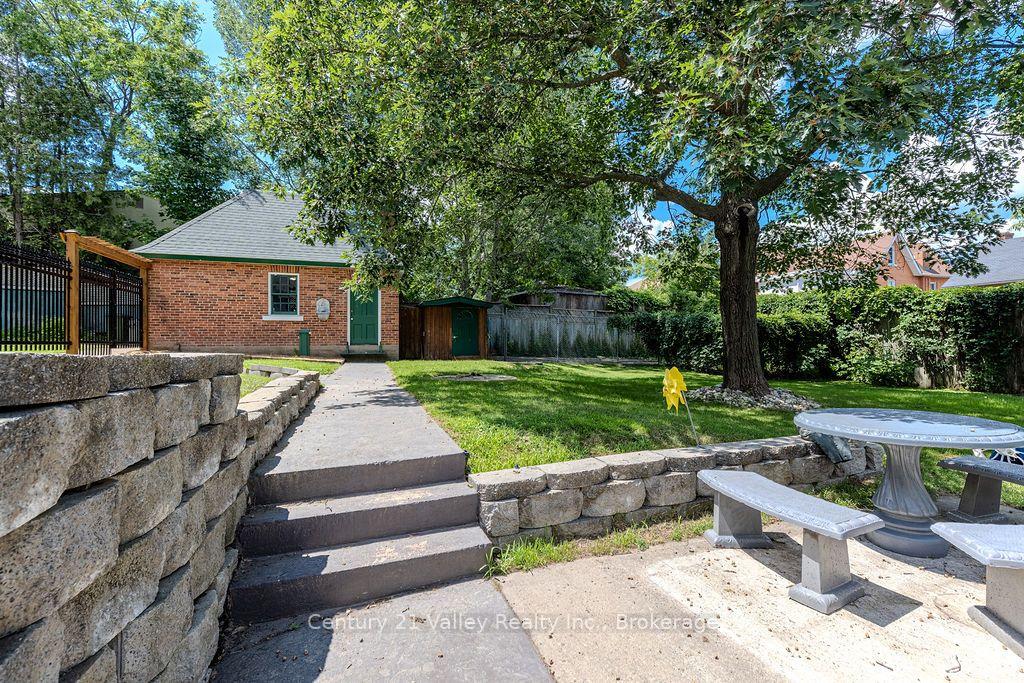 Photo 7 of 311 Supple Street, Pembroke, Pembroke — HOMEH