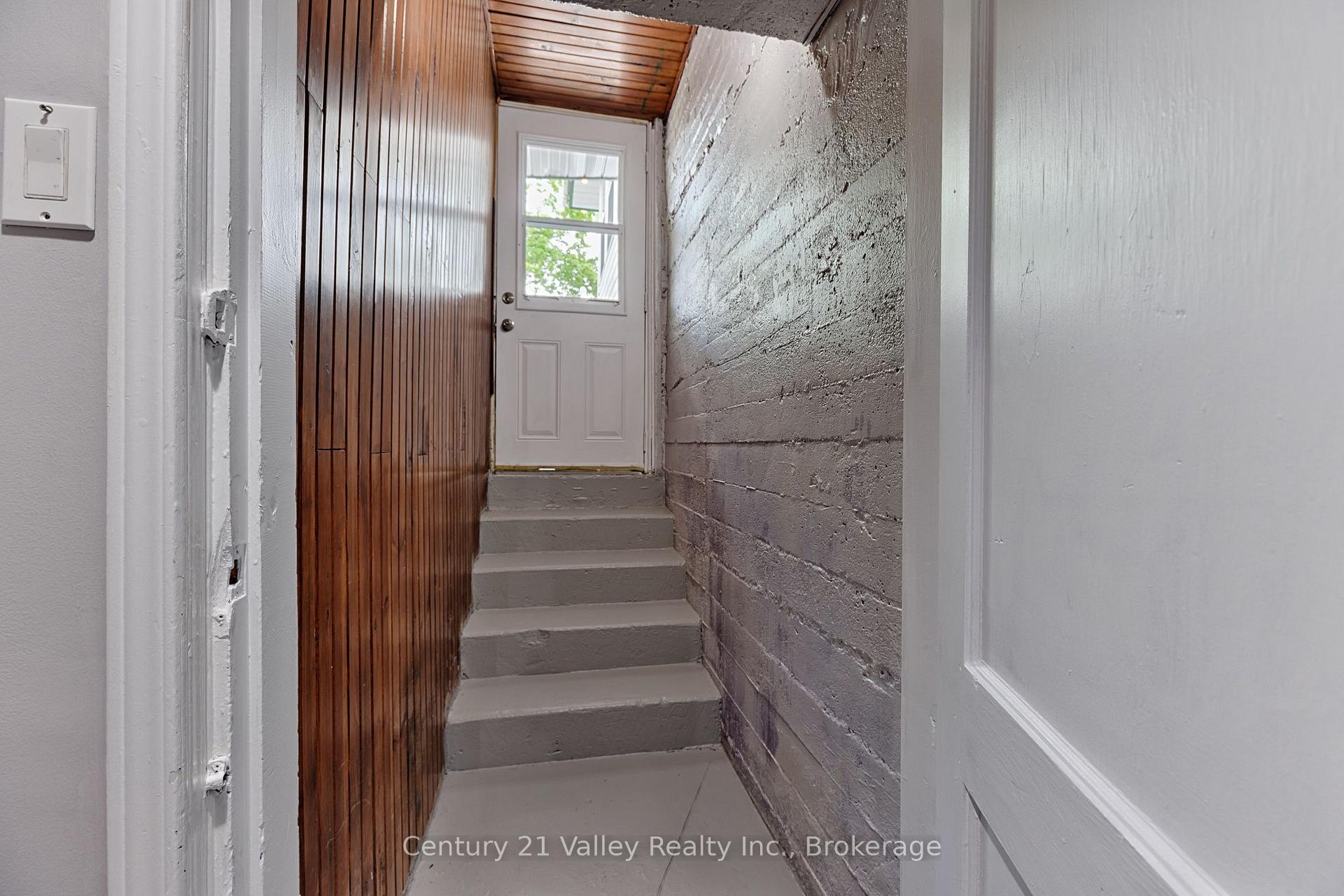 Photo 43 of 311 Supple Street, Pembroke, Pembroke — HOMEH