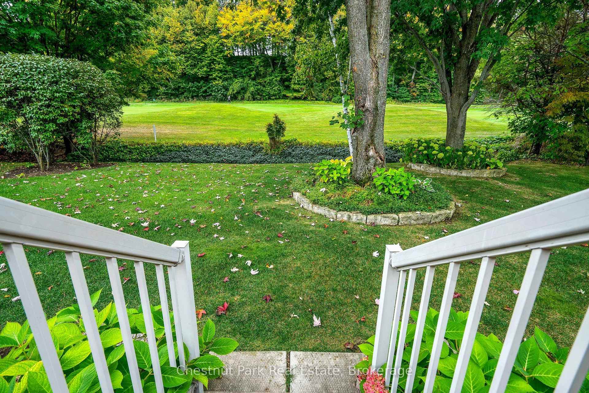 Photo 4 of 114 Grand Cypress Lane, Blue Mountains — HOMEH