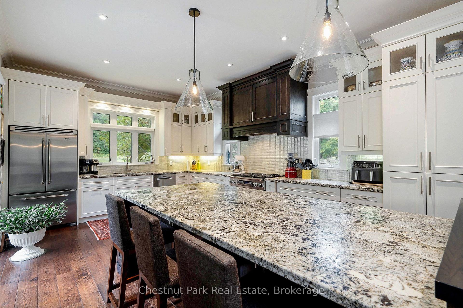 Photo 14 of 114 Grand Cypress Lane, Blue Mountains — HOMEH