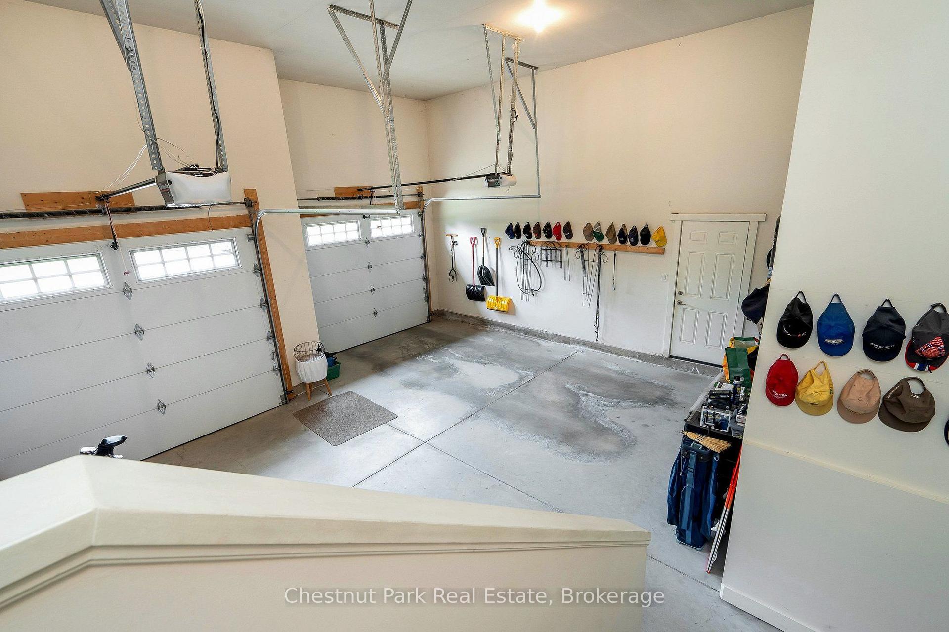 Photo 33 of 114 Grand Cypress Lane, Blue Mountains — HOMEH