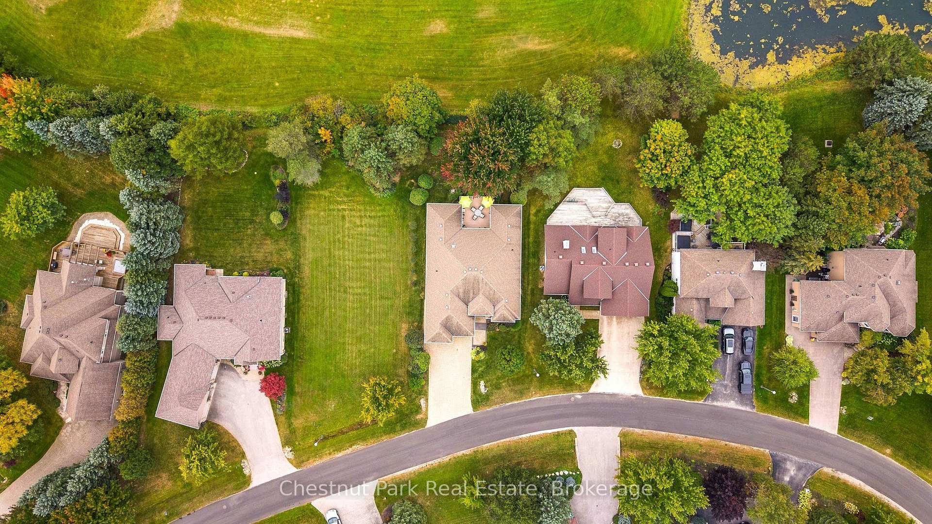 Photo 47 of 114 Grand Cypress Lane, Blue Mountains — HOMEH