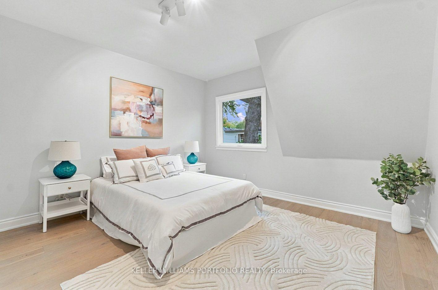 Photo 16 of 179 Oakcrest Avenue, Toronto, East End-Danforth — HOMEH