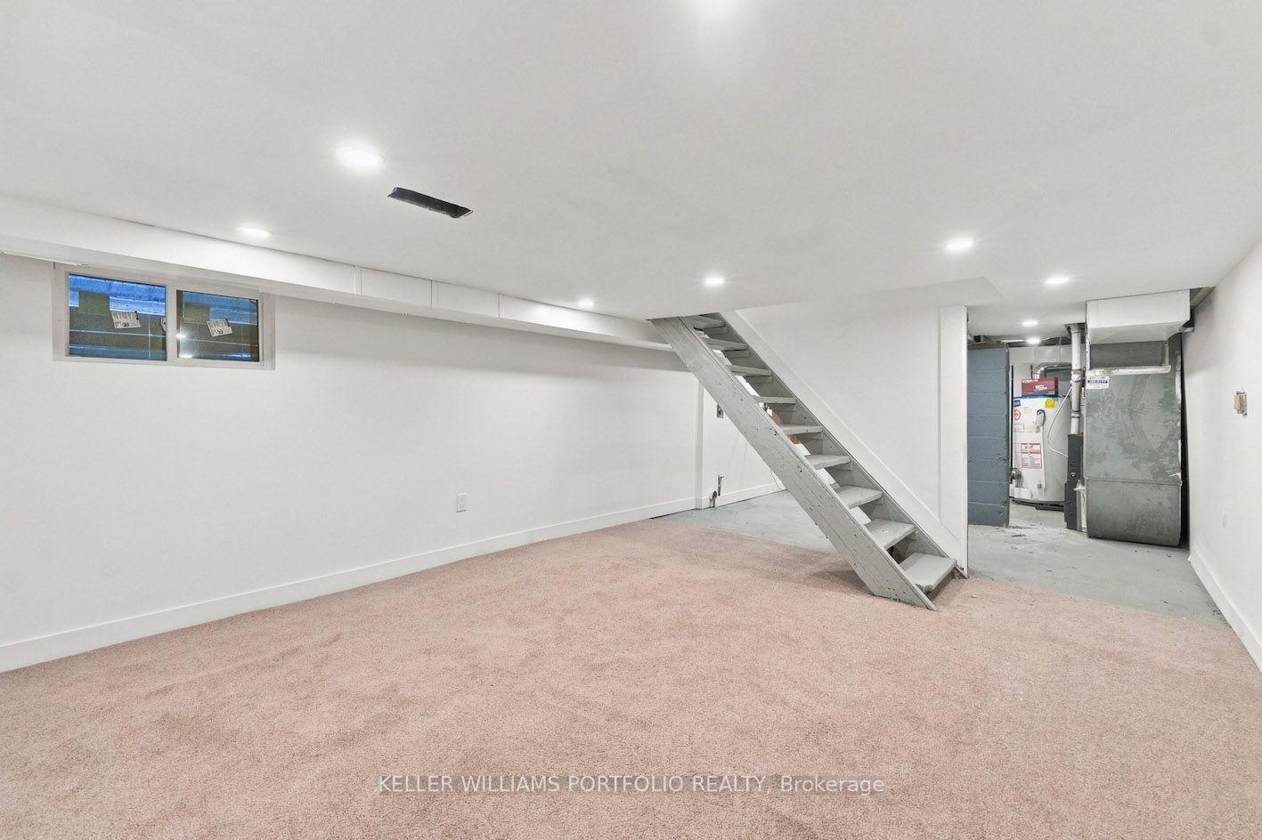 Photo 25 of 179 Oakcrest Avenue, Toronto, East End-Danforth — HOMEH
