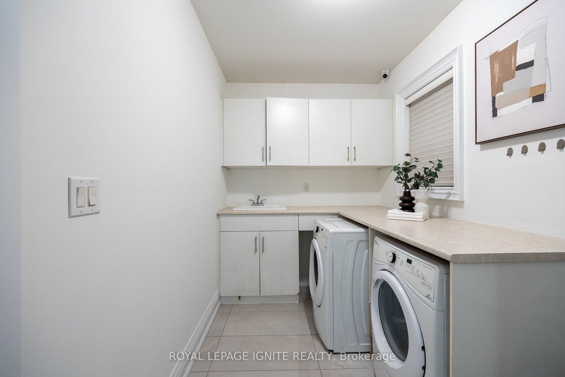 Photo 29 of 31 Jodphur Avenue, North York, Humberlea-Pelmo Park — HOMEH
