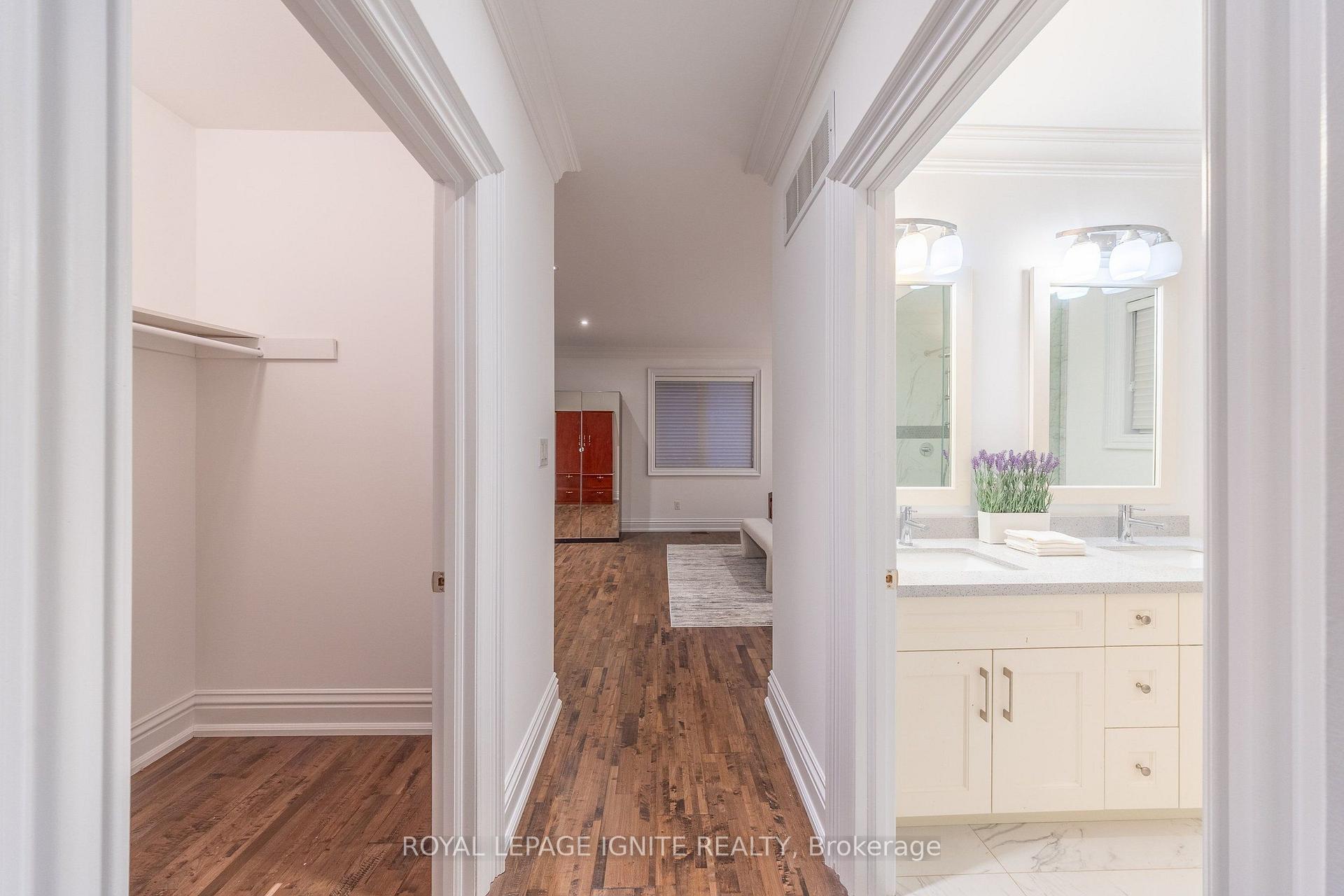 Photo 35 of 31 Jodphur Avenue, North York, Humberlea-Pelmo Park — HOMEH