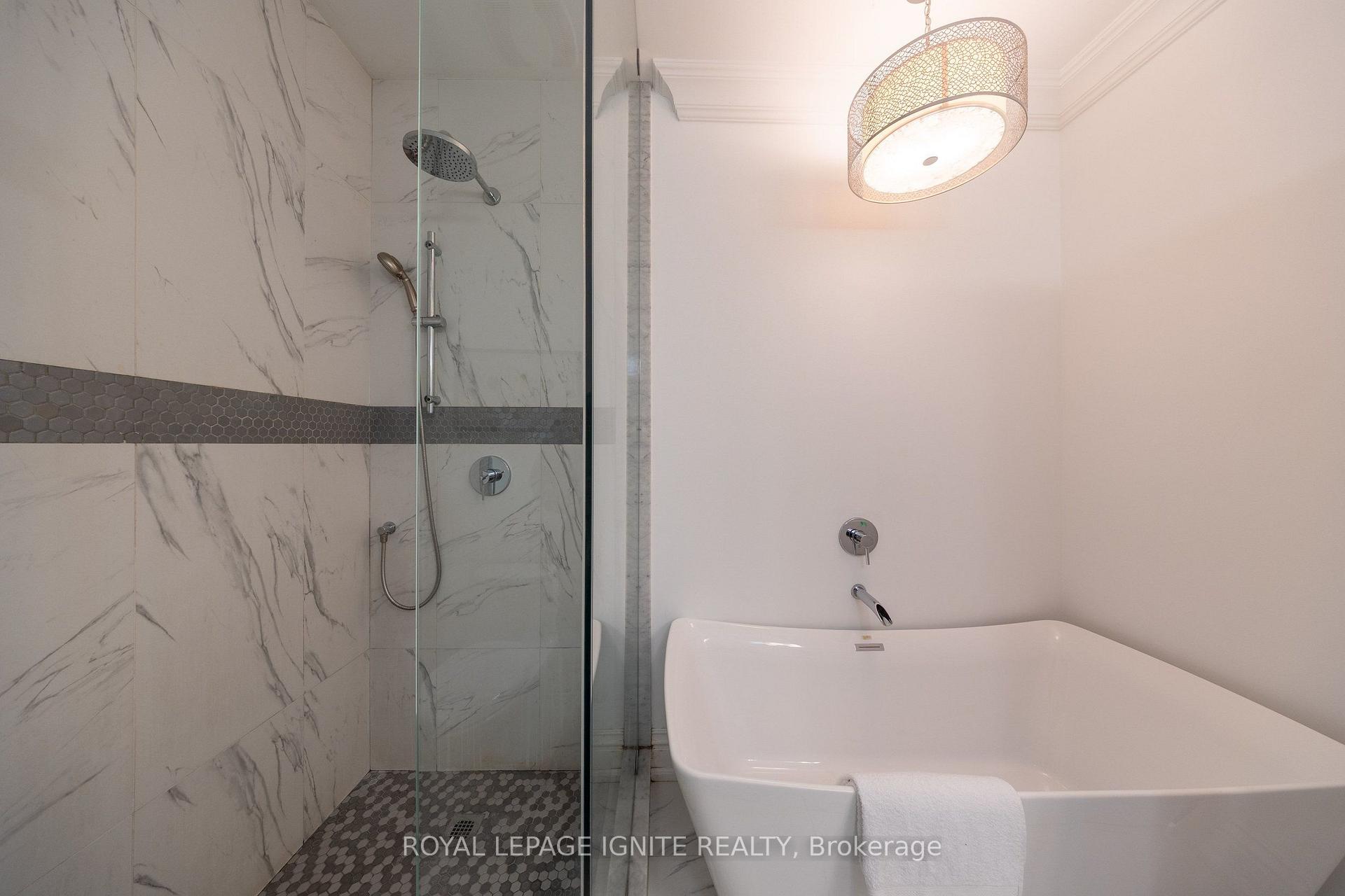 Photo 38 of 31 Jodphur Avenue, North York, Humberlea-Pelmo Park — HOMEH