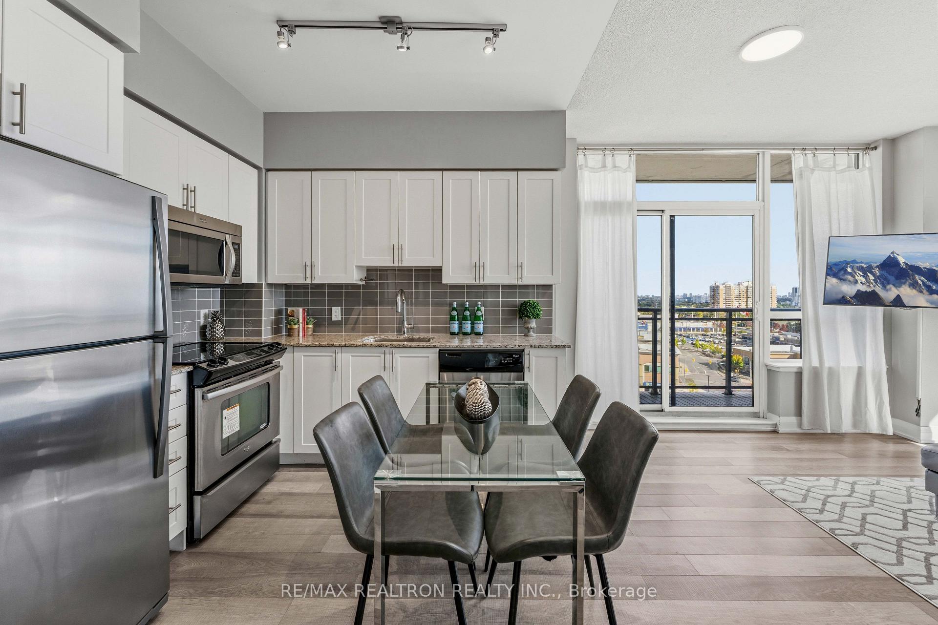 Photo 8 of Unit 1205, 85 North Park Road, Vaughan, Beverley Glen — HOMEH