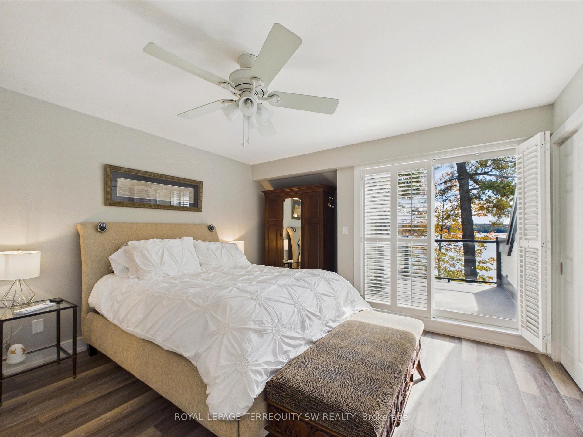 Photo 27 of Unit 210, 10 Coveside Drive, Huntsville, Chaffey — HOMEH