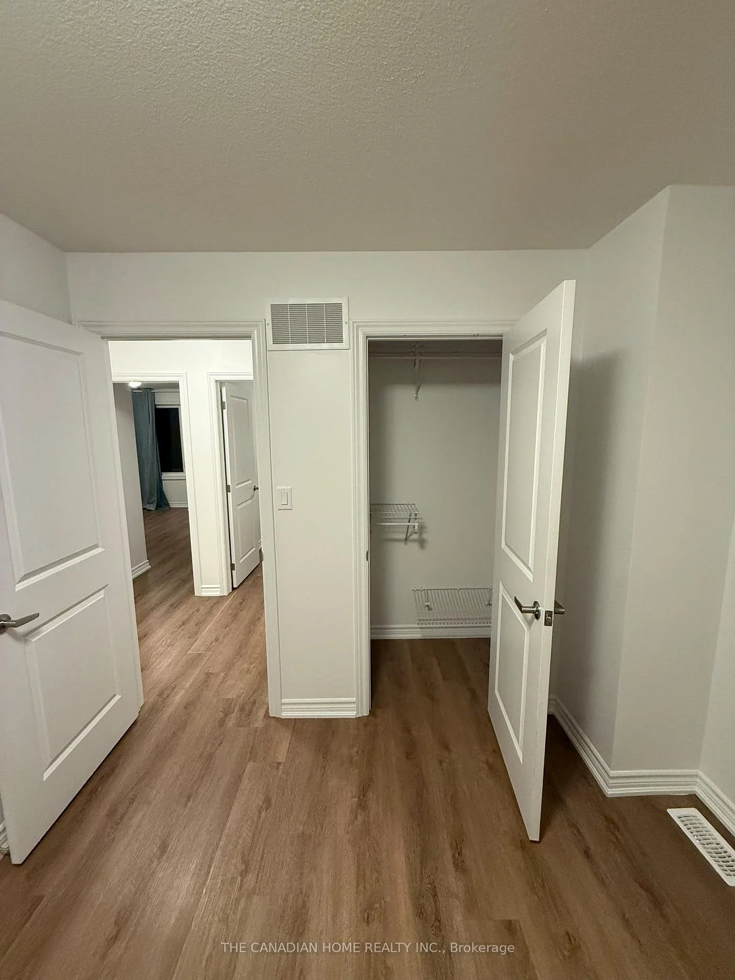 Photo 2 of Unit 117, 461 Blackburn Drive, Brantford, Empire South — HOMEH