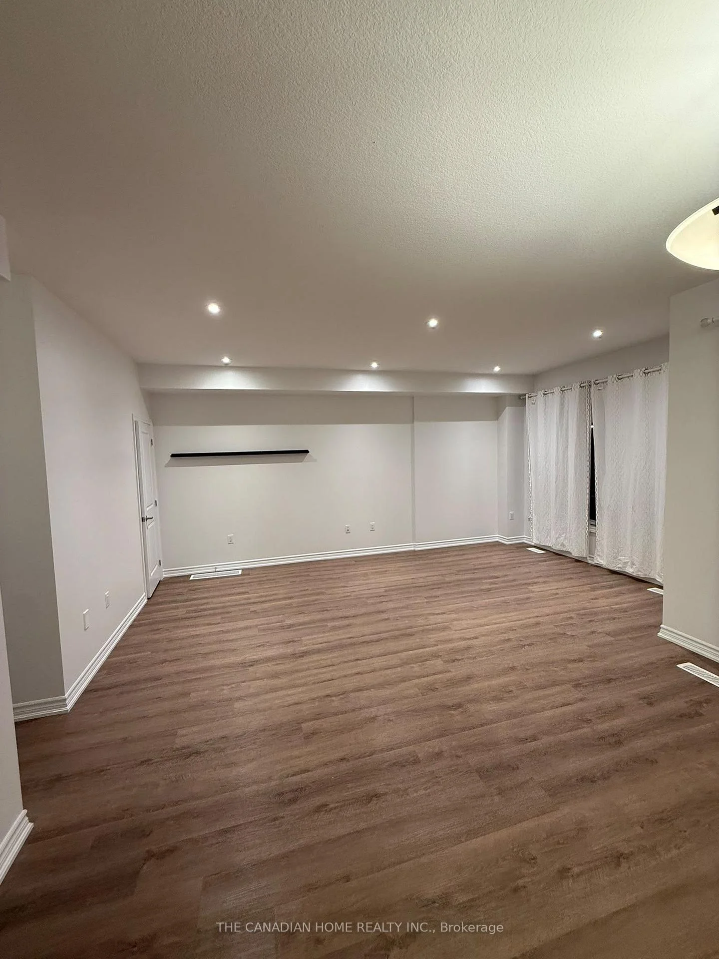 Photo 3 of Unit 117, 461 Blackburn Drive, Brantford, Empire South — HOMEH