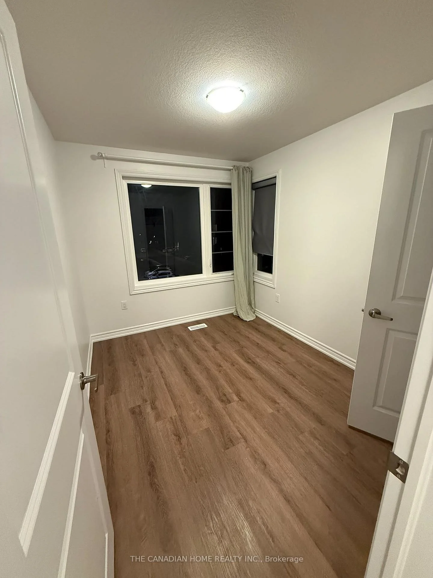 Photo 8 of Unit 117, 461 Blackburn Drive, Brantford, Empire South — HOMEH
