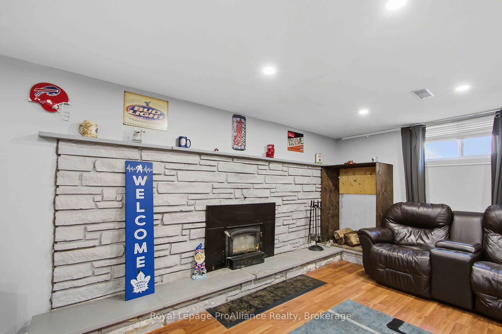 Photo 18 of 114 Catherine Street, Quinte West, Trenton Ward — HOMEH