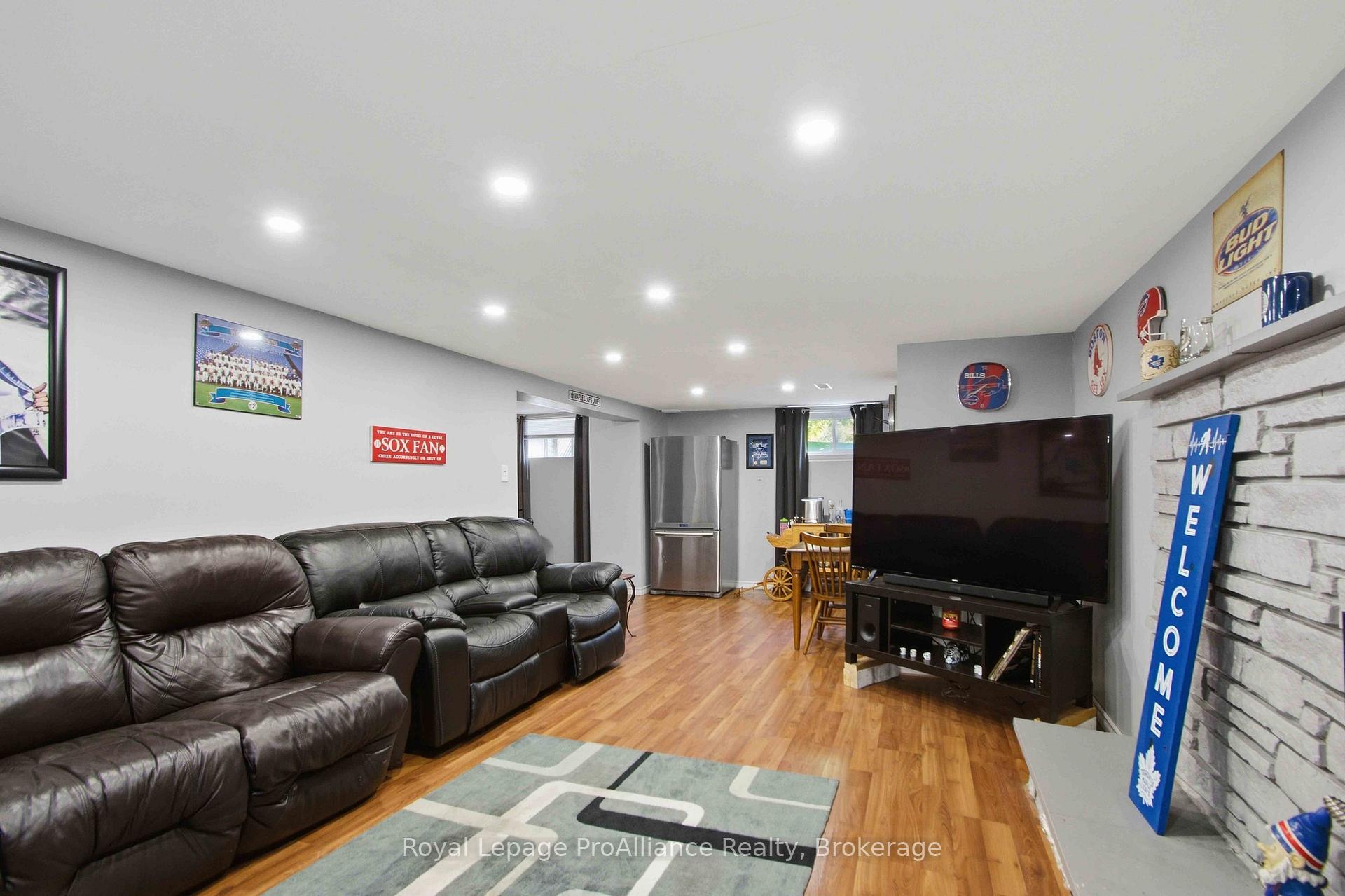 Photo 19 of 114 Catherine Street, Quinte West, Trenton Ward — HOMEH