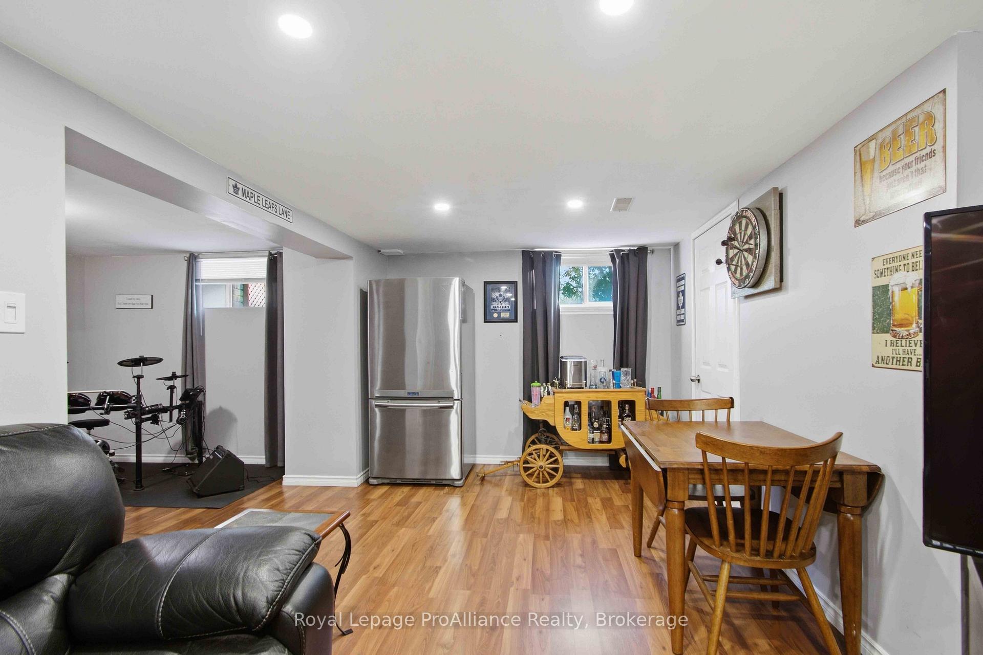 Photo 20 of 114 Catherine Street, Quinte West, Trenton Ward — HOMEH