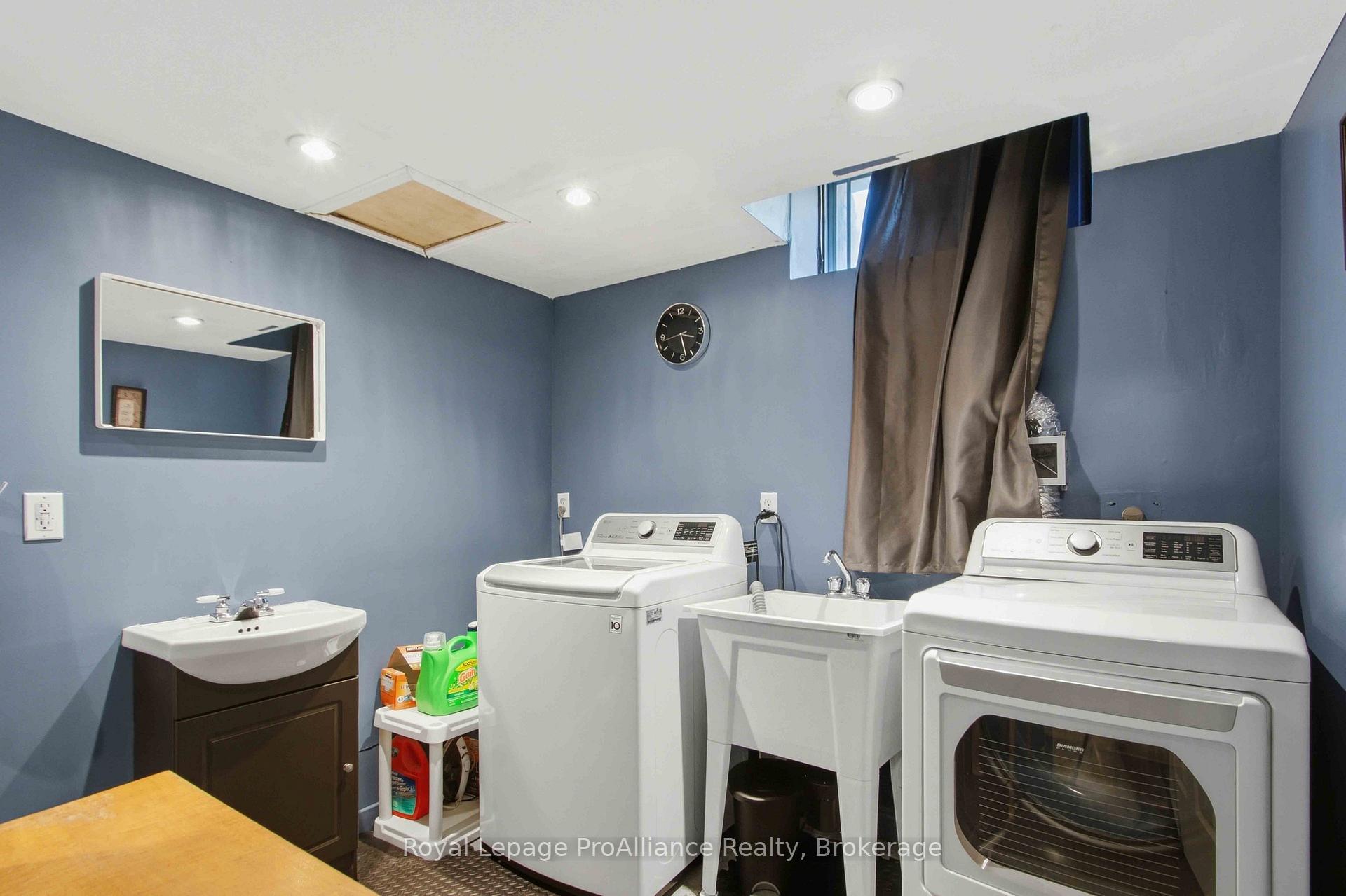 Photo 24 of 114 Catherine Street, Quinte West, Trenton Ward — HOMEH