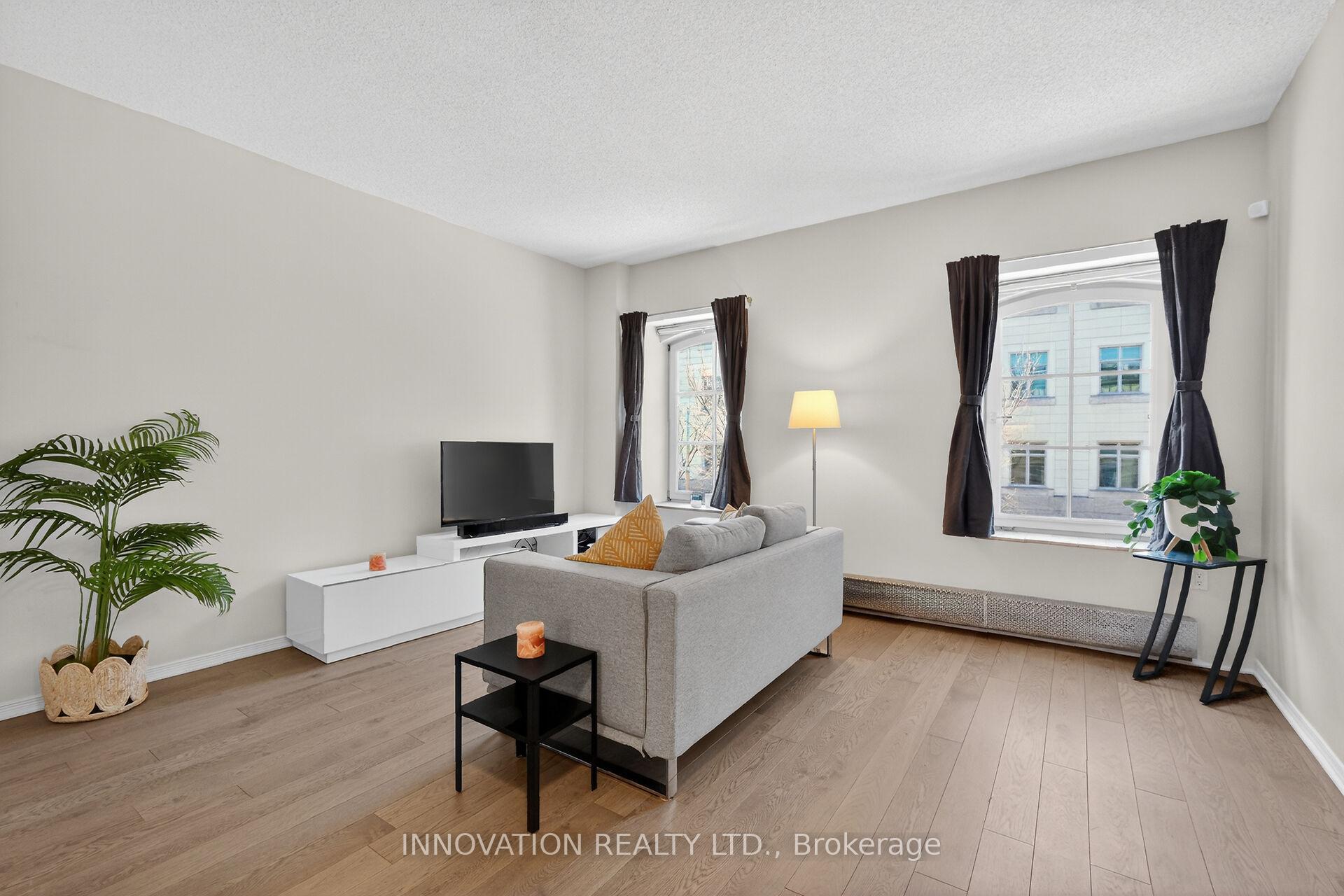 Photo 3 of Unit 4, 10 Clarence Street, Ottawa, Lower Town/Byward Market — HOMEH