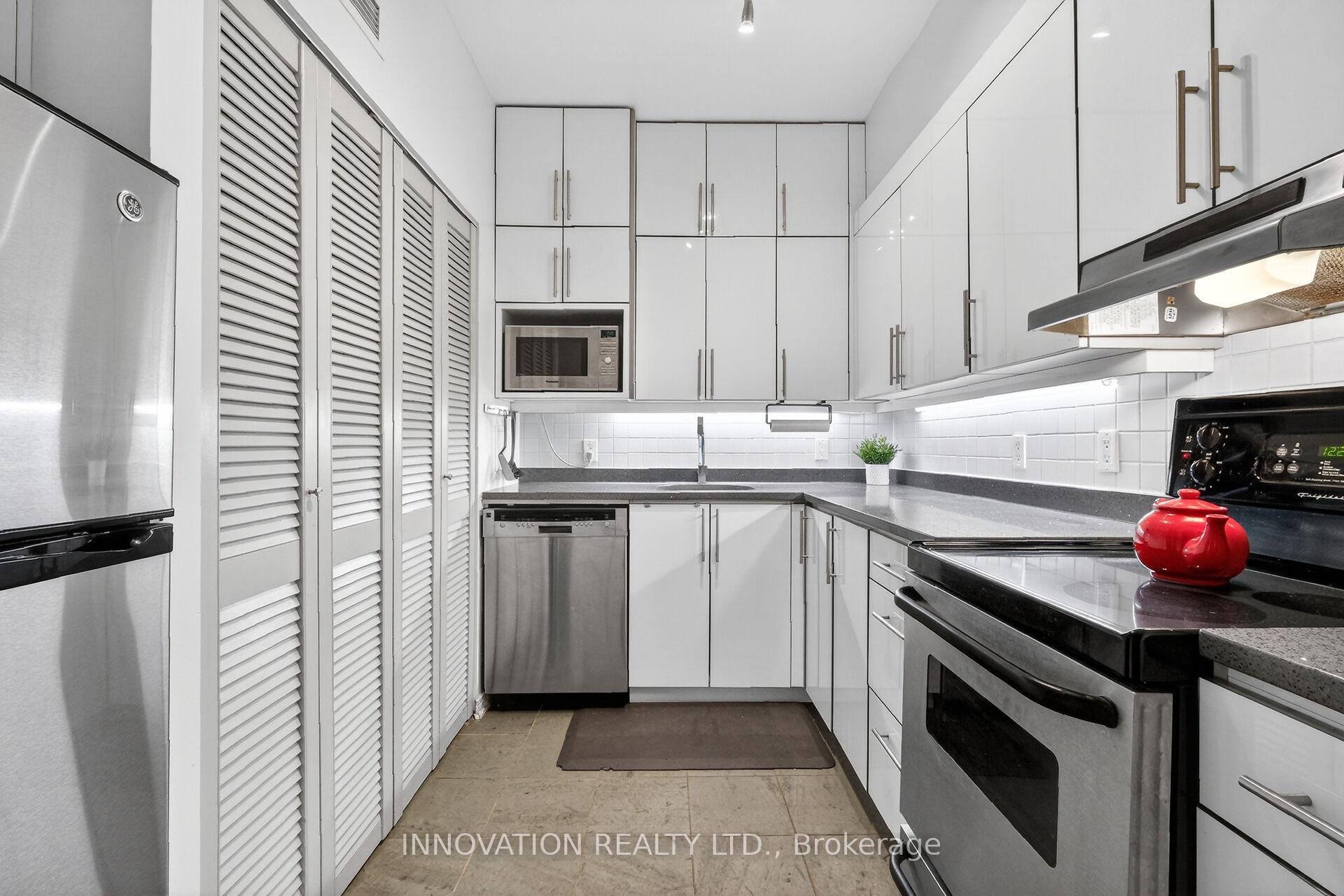 Photo 9 of Unit 4, 10 Clarence Street, Ottawa, Lower Town/Byward Market — HOMEH