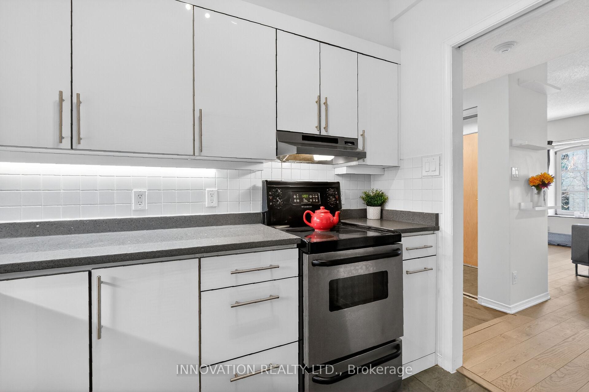Photo 10 of Unit 4, 10 Clarence Street, Ottawa, Lower Town/Byward Market — HOMEH