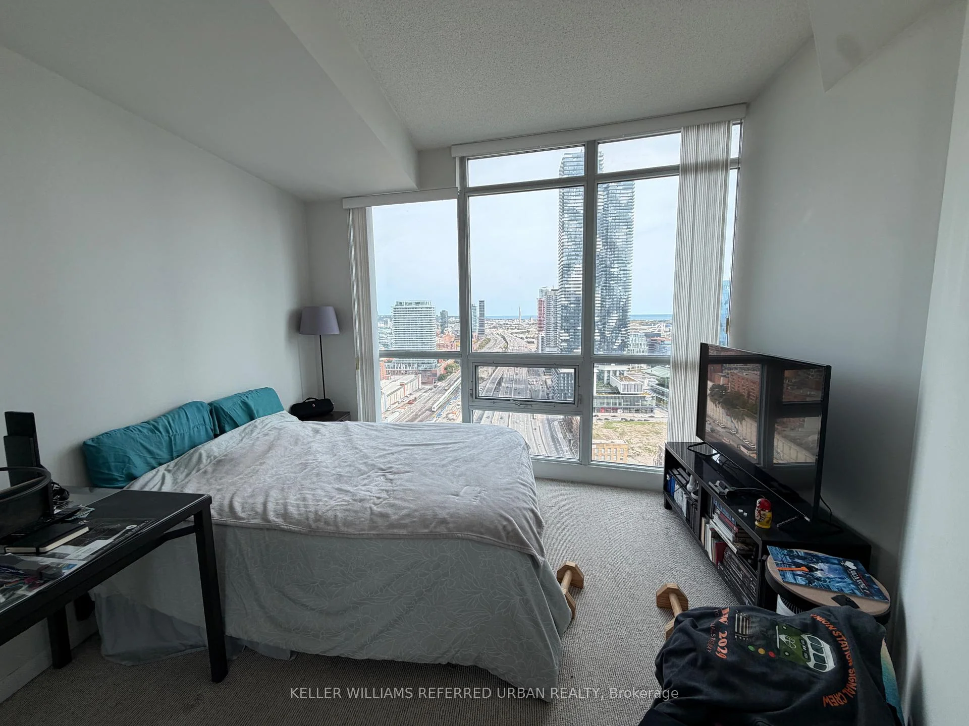 Photo 3 of Unit 3309, 18 Yonge Street, Toronto, Waterfront Communities — HOMEH