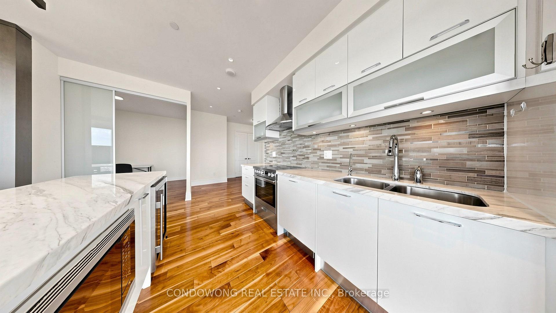Photo 16 of Unit 7507, 388 Yonge Street, Toronto, Bay Street Corridor — HOMEH