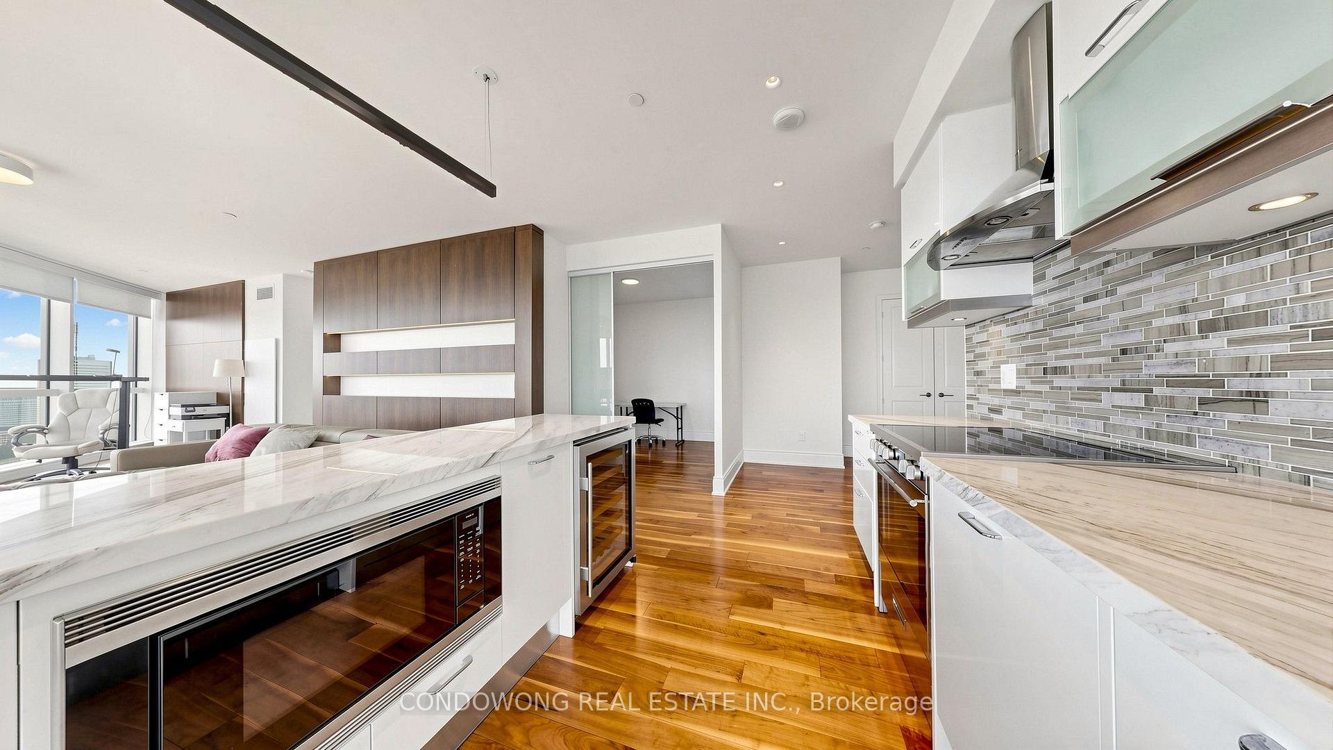 Photo 17 of Unit 7507, 388 Yonge Street, Toronto, Bay Street Corridor — HOMEH