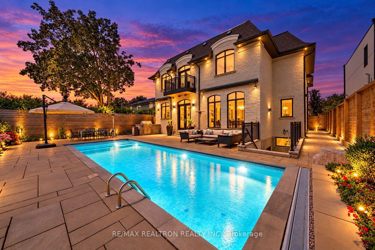 Photo 8 of 25 Portree Crescent, Markham, Royal Orchard — HOMEH