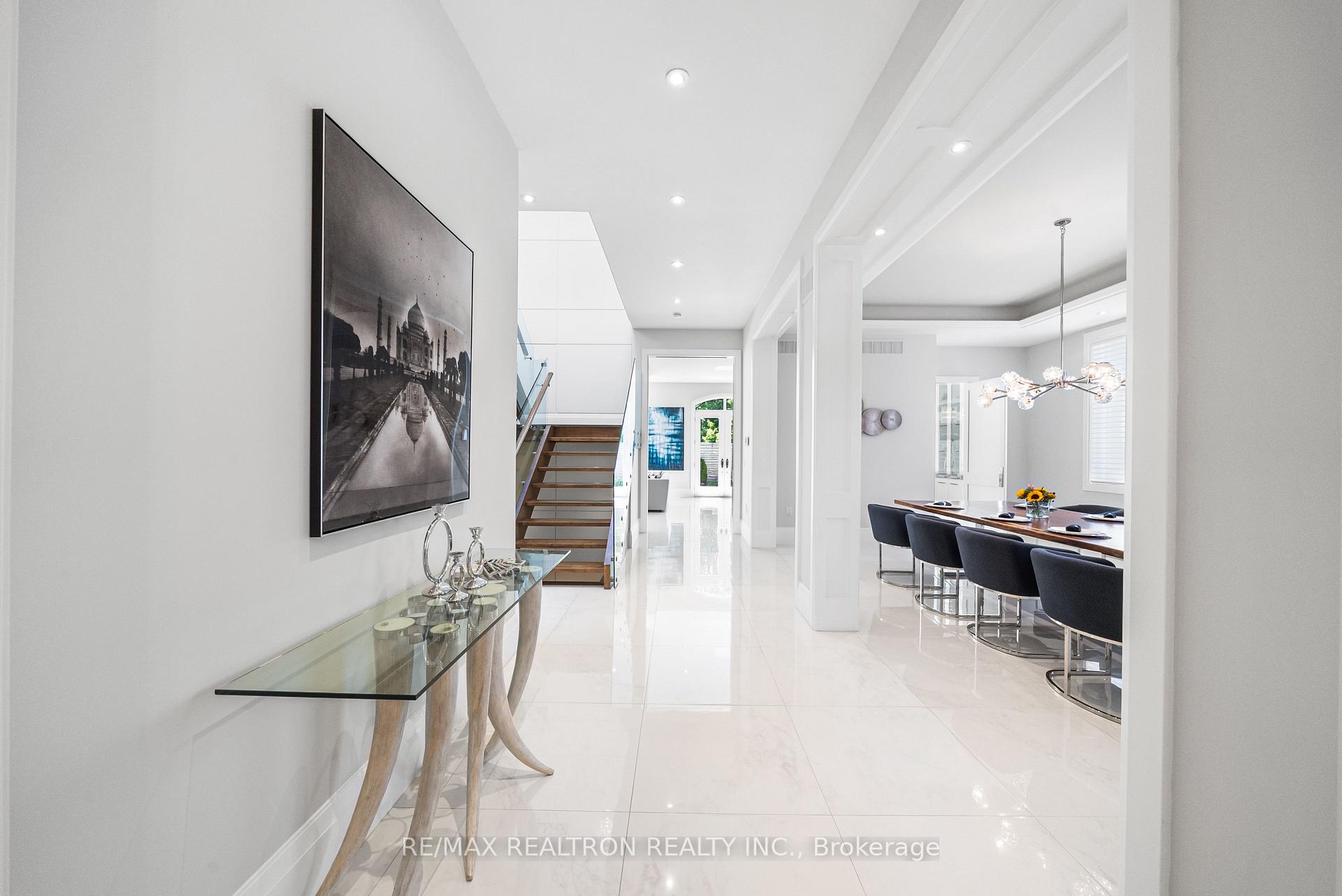 Photo 12 of 25 Portree Crescent, Markham, Royal Orchard — HOMEH
