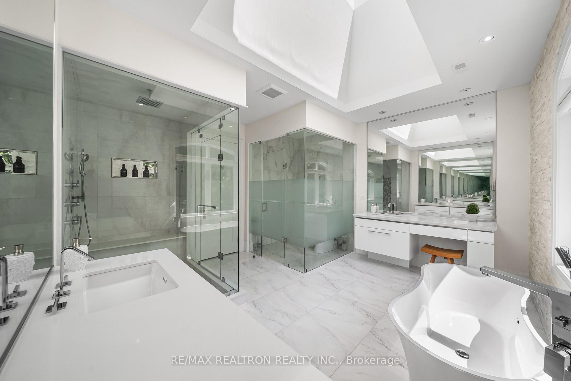 Photo 43 of 25 Portree Crescent, Markham, Royal Orchard — HOMEH