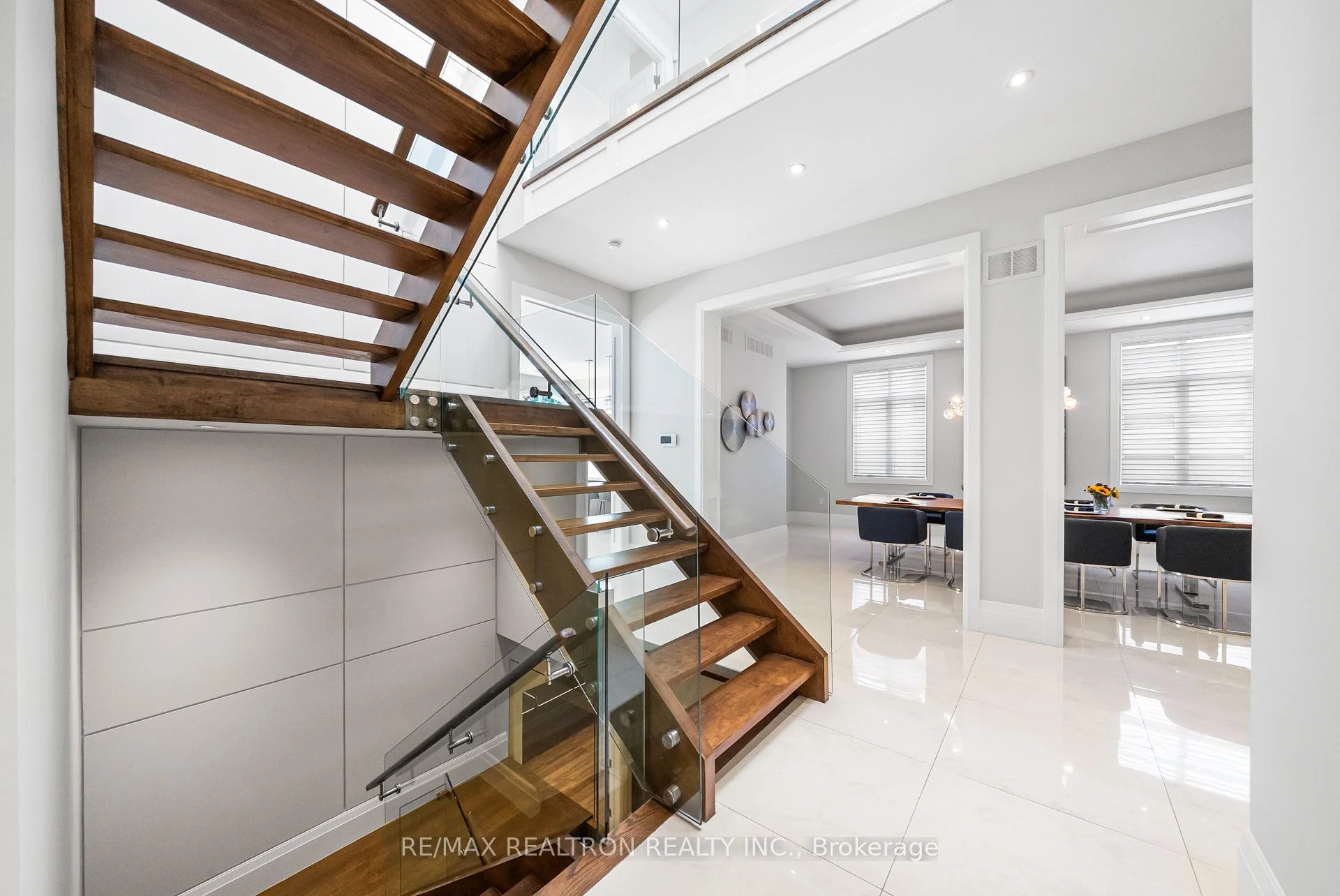 Photo 39 of 25 Portree Crescent, Markham, Royal Orchard — HOMEH