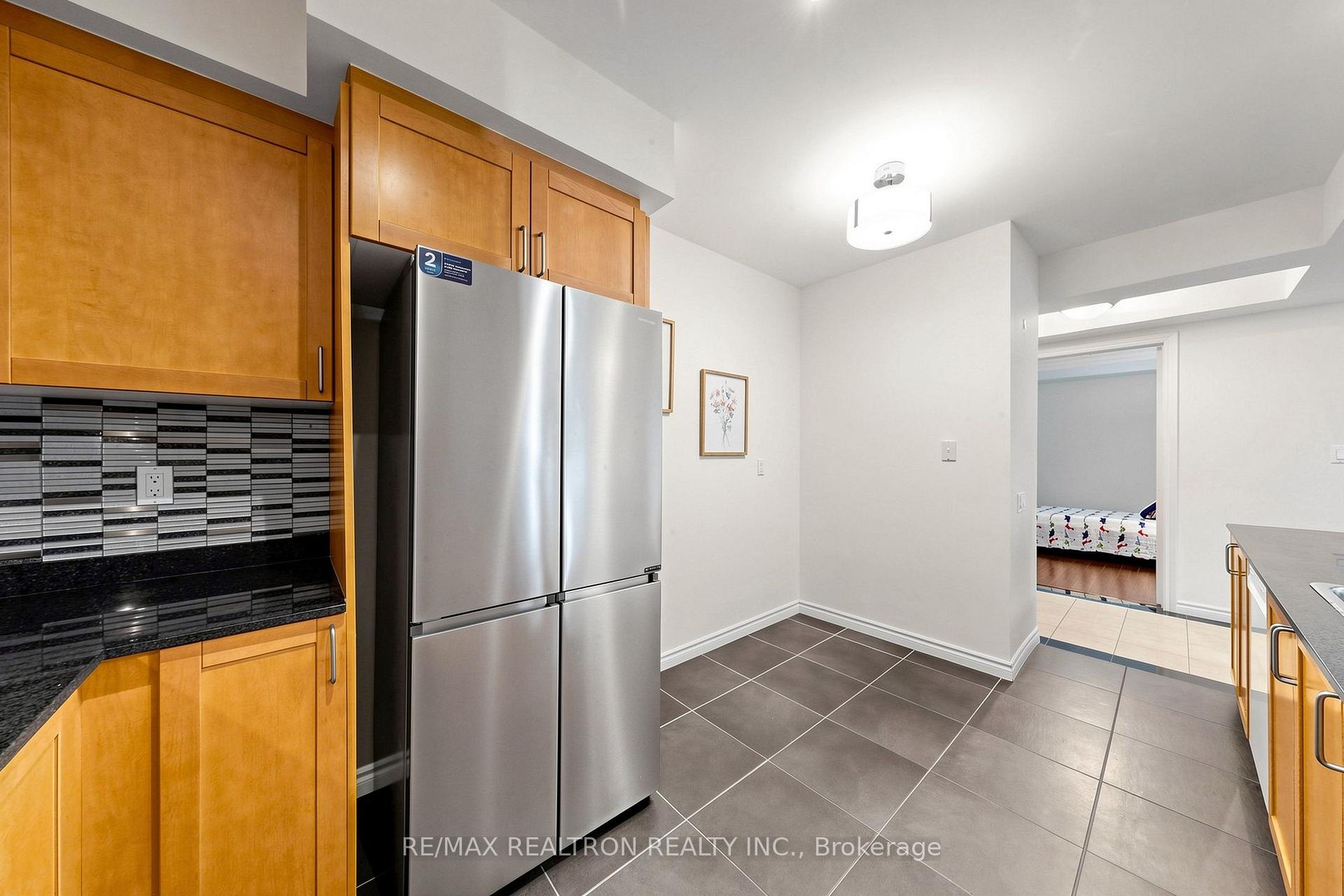 Photo 17 of Unit 211, 18 William Carson Crescent, North York, St. Andrew-Windfields — HOMEH